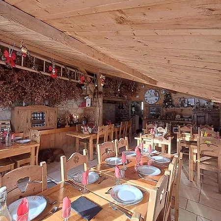 Chez Merlin Glieres-Val-de-Borne